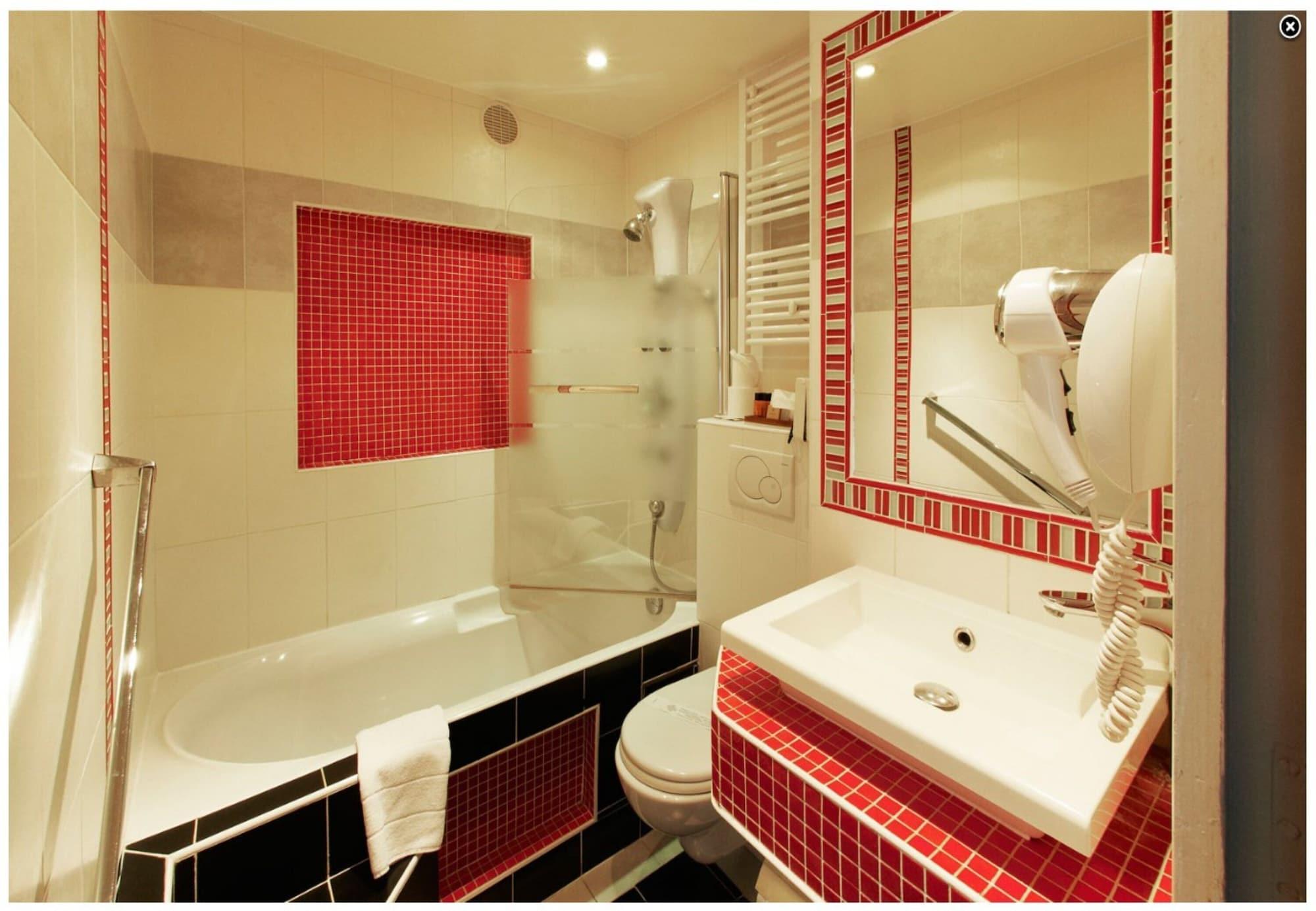 Hotel Poussin Paris Bagian luar foto
