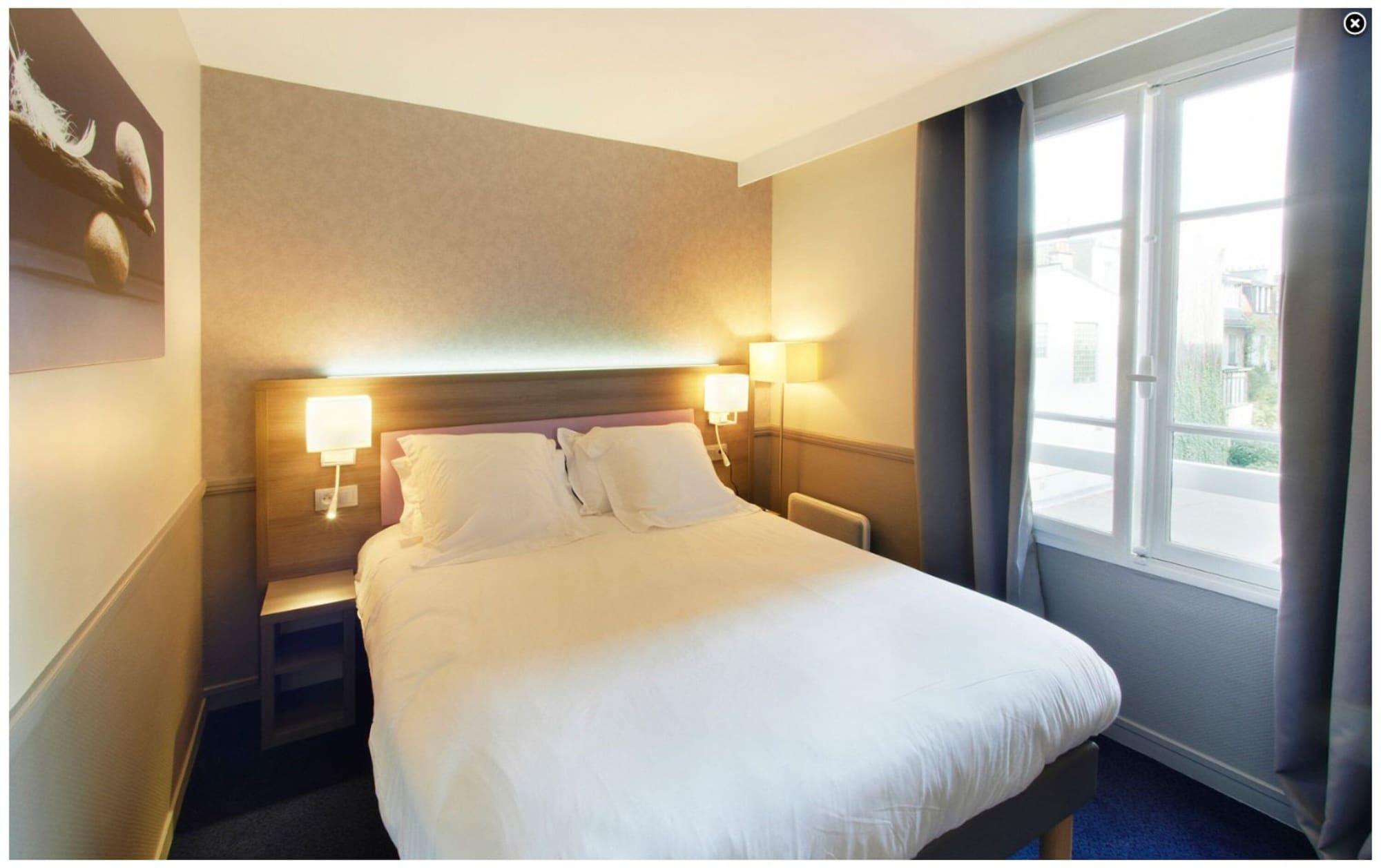 Hotel Poussin Paris Bagian luar foto
