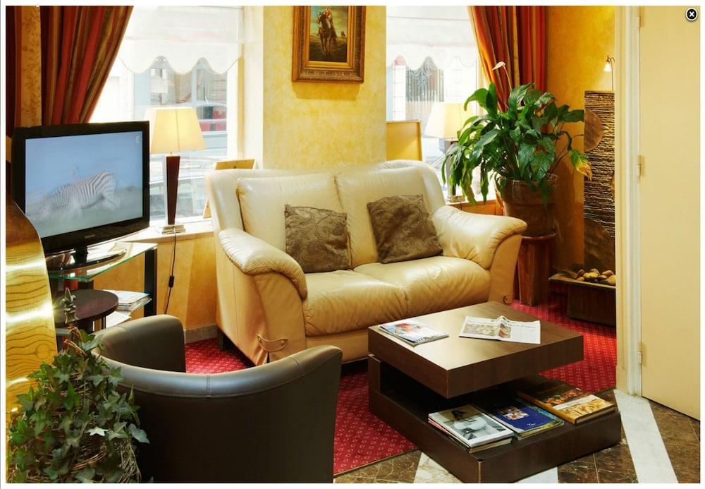 Hotel Poussin Paris Bagian luar foto